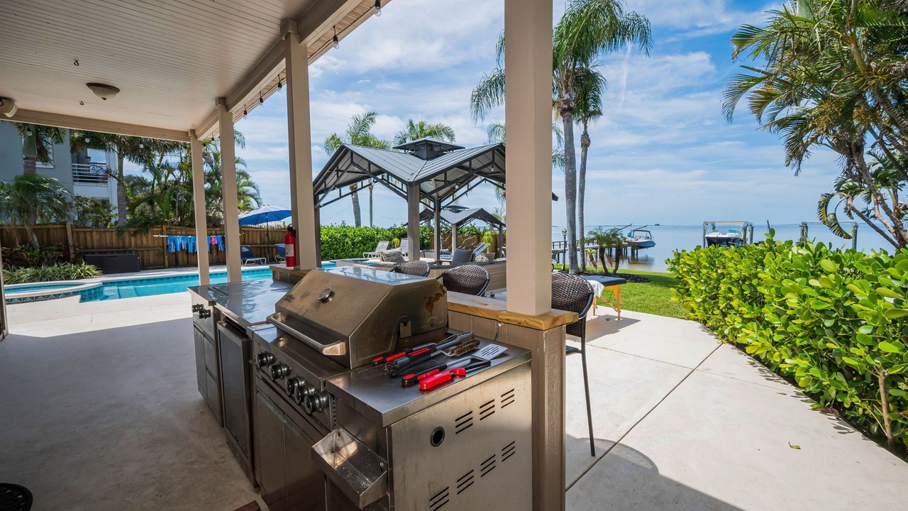 Photo of Patio Balcony in Crystal Beach
