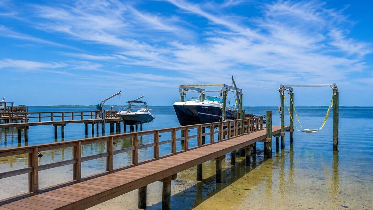 Photo of Others in Crystal Beach