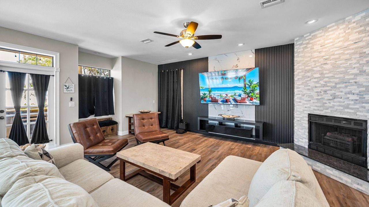 Photo of Livingroom in Crystal Beach