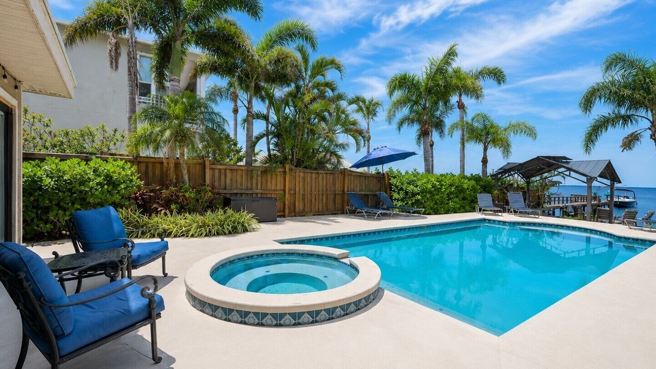 Photo of Outdoor in Crystal Beach