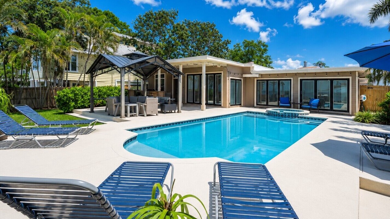 Photo of Outdoor in Crystal Beach