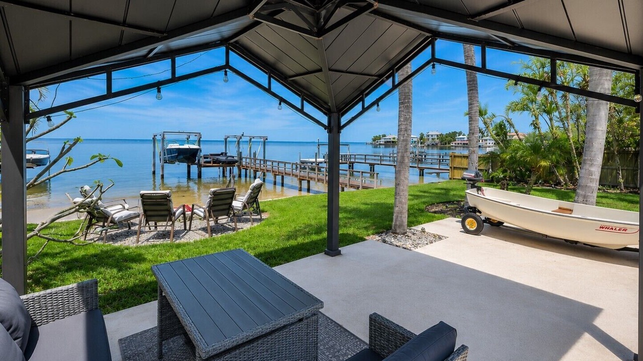 Photo of Patio Balcony in Crystal Beach