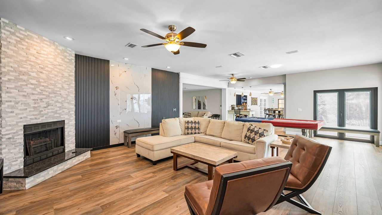 Photo of Livingroom in Crystal Beach