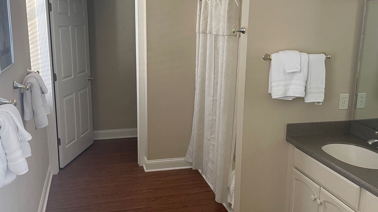 Photo of Bathroom in Seneca