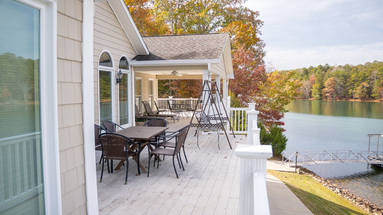 Photo of Outdoor in Seneca