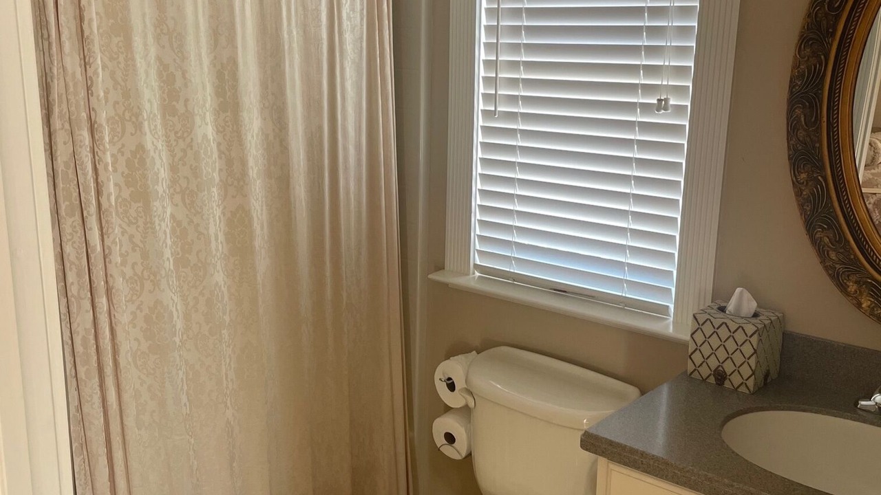 Photo of Bathroom in Seneca