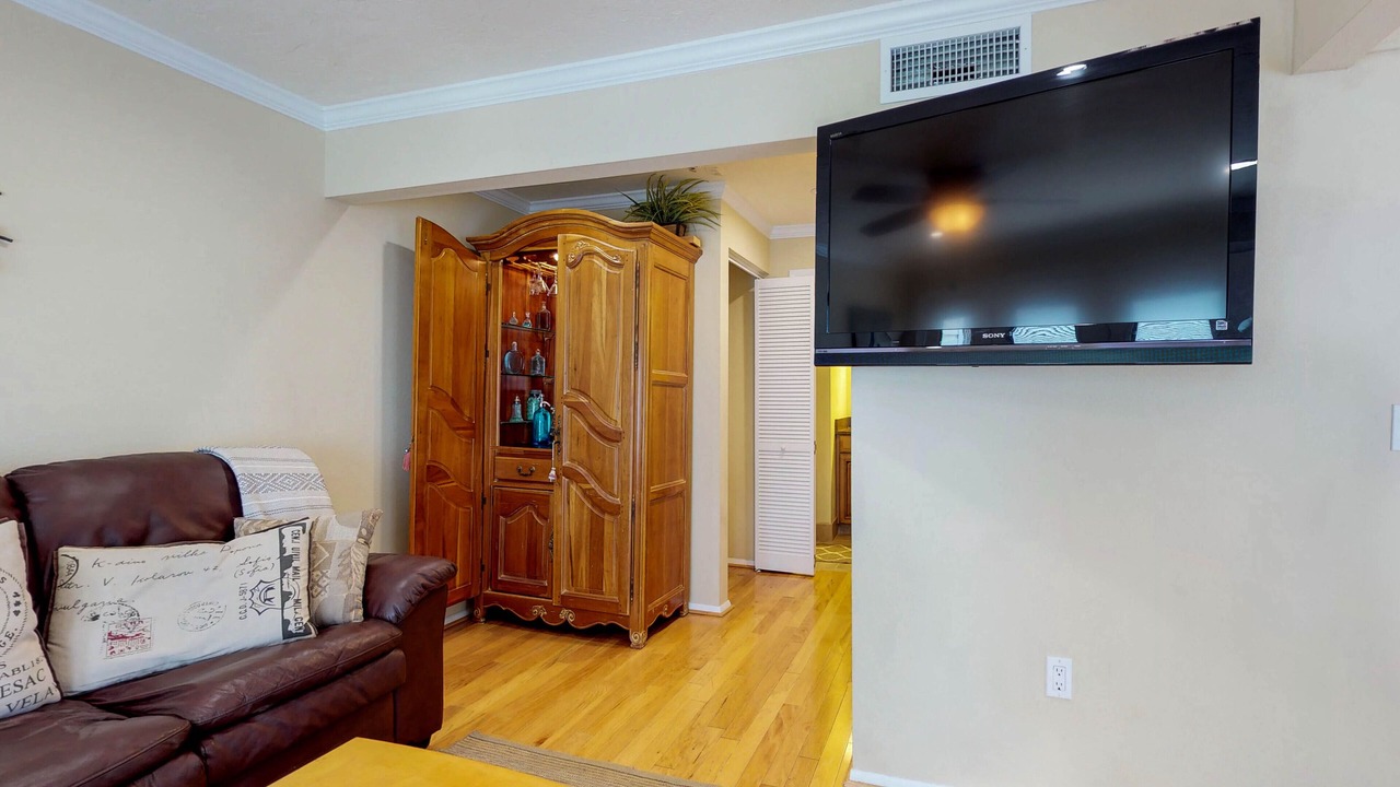 Photo of Livingroom in Bradenton Beach