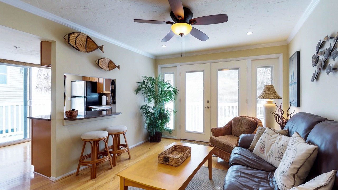 Photo of Livingroom in Bradenton Beach