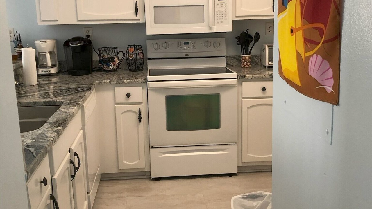 Photo of Kitchen in Navarre Beach