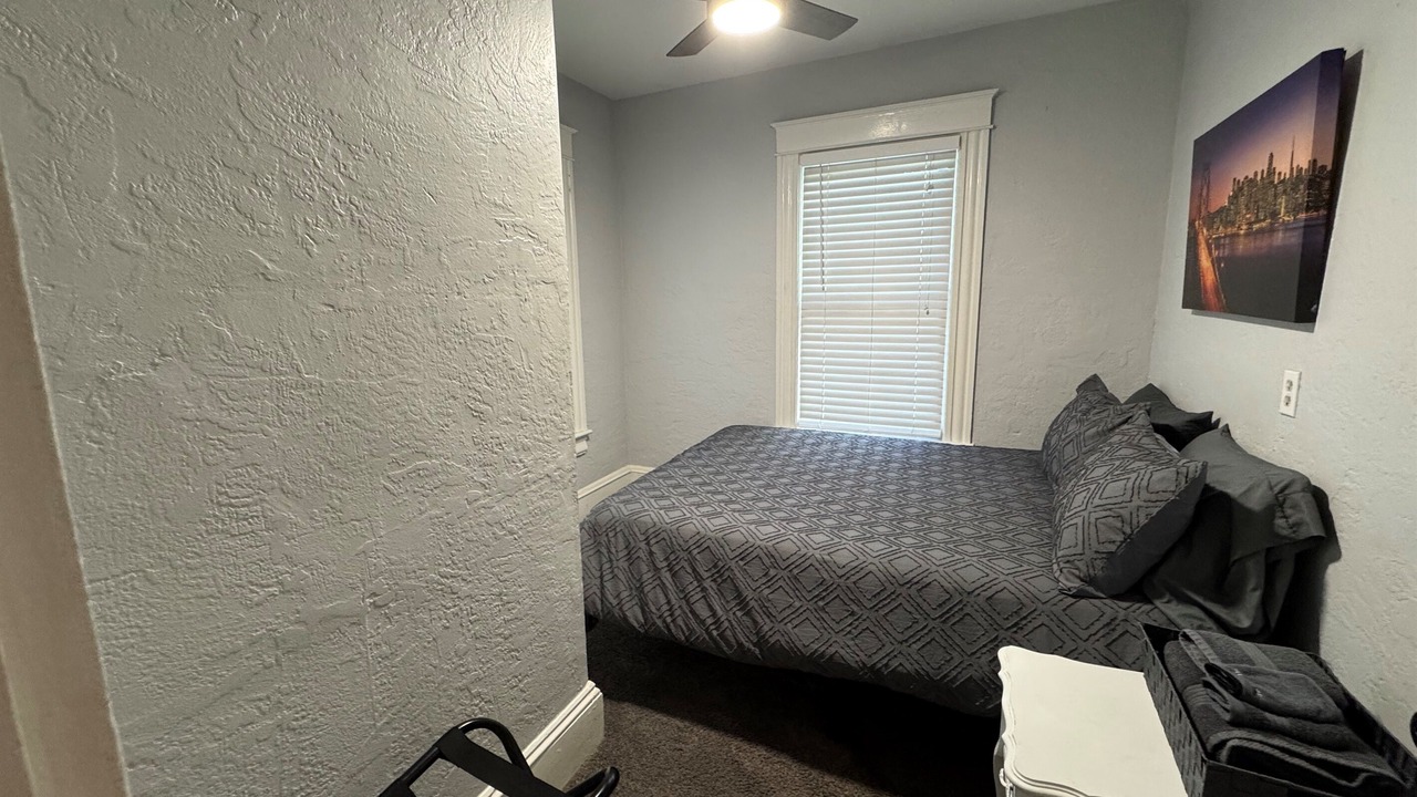 Photo of Bedroom in Downtown Orlando