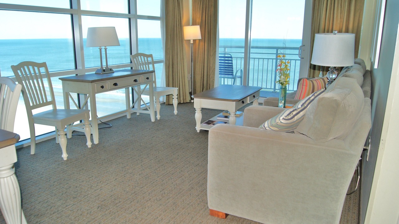 Photo of Livingroom in Crescent Beach