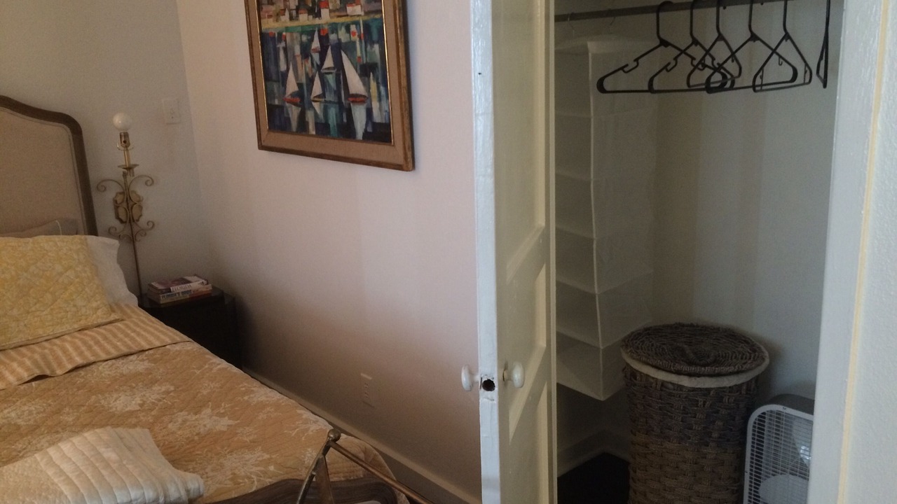 Photo of Bedroom in Laurel Park