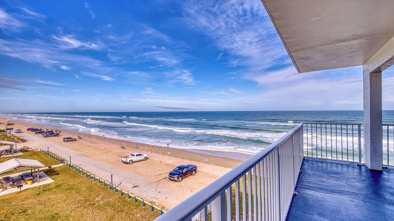 Photo of Patio Balcony in Bethune Beach