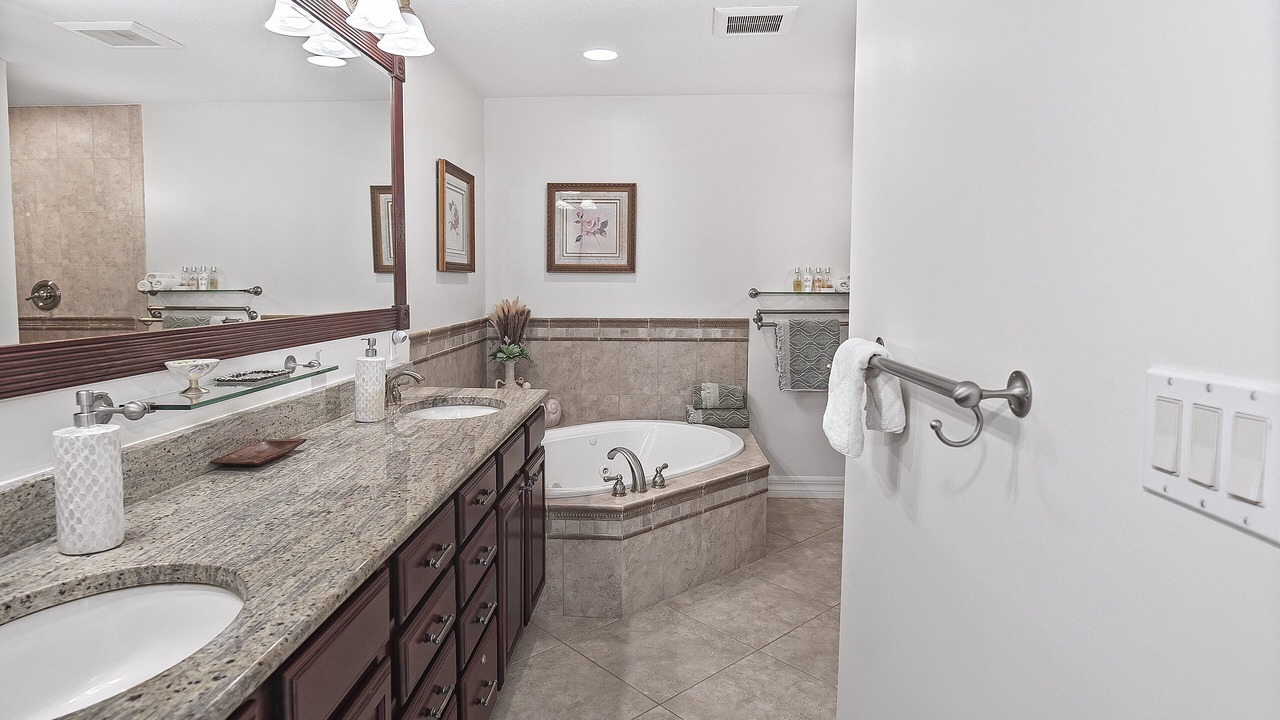 Photo of Bathroom in New Smyrna Beach