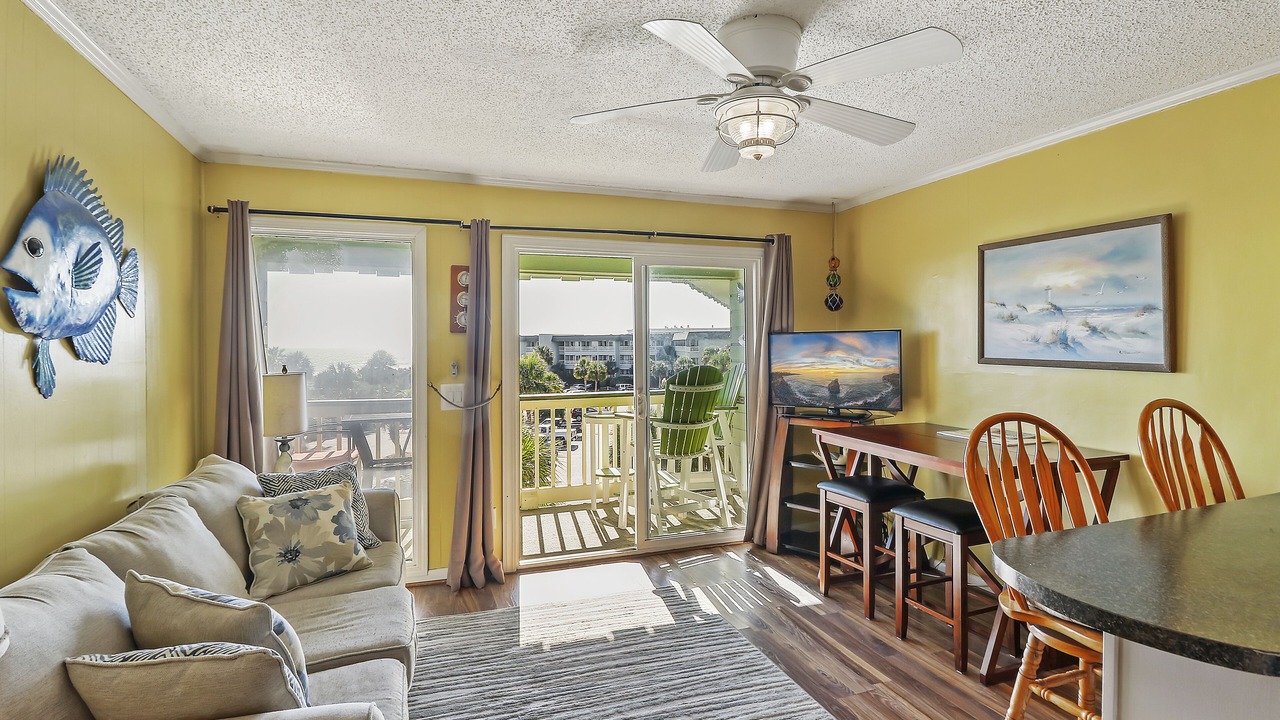 Photo of Livingroom in Isle of Palms