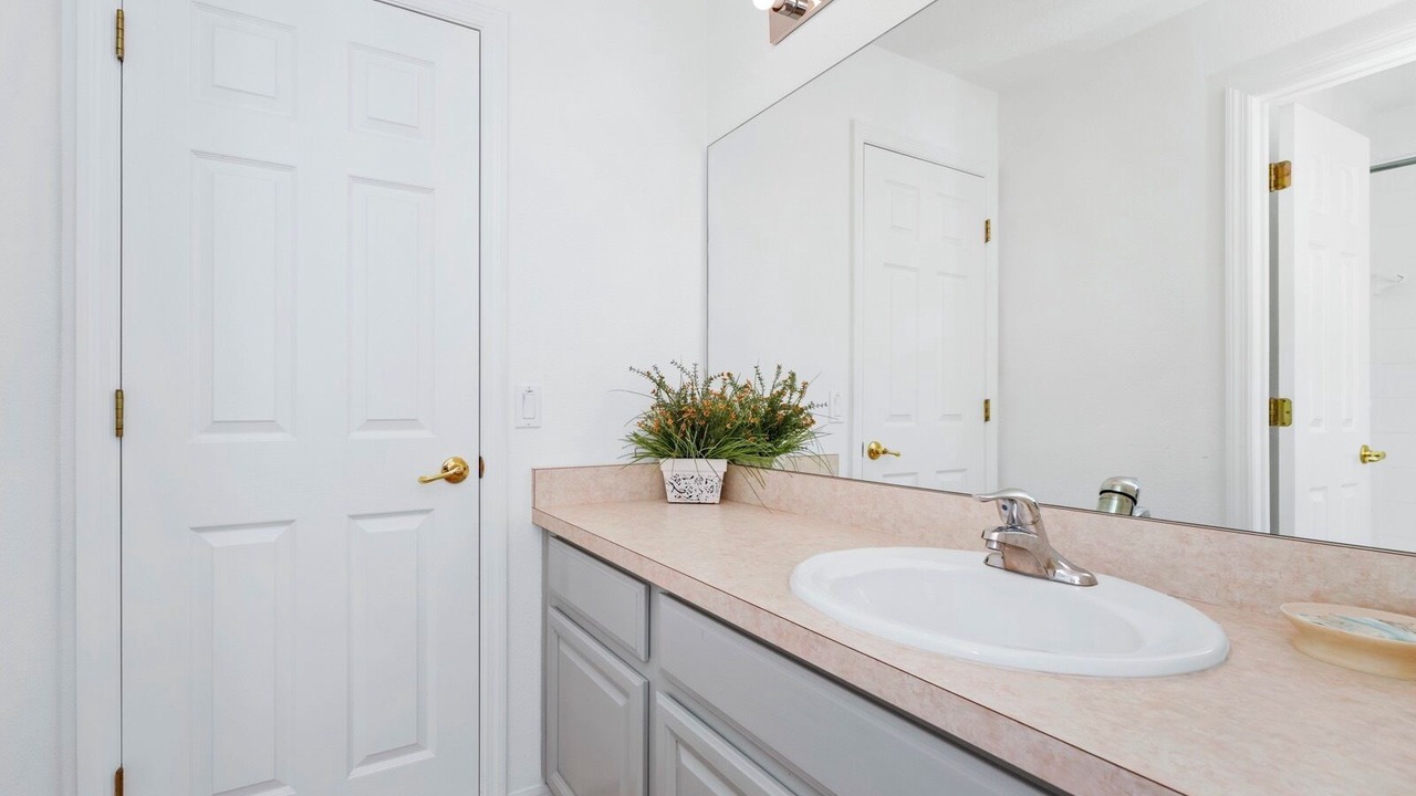 Photo of Bathroom in Highgate Park