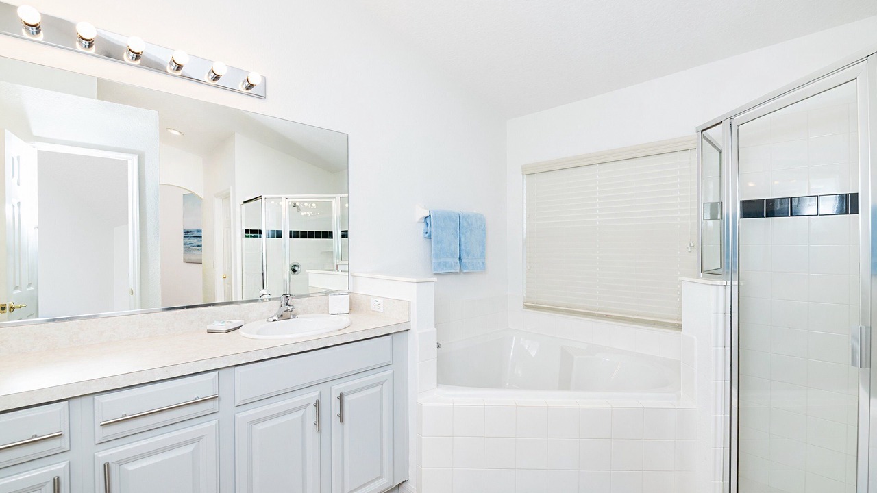 Photo of Bathroom in Highgate Park