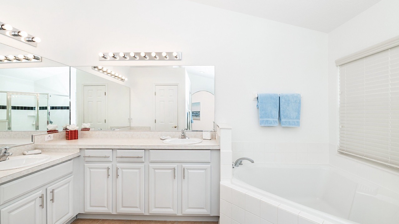 Photo of Bathroom in Highgate Park