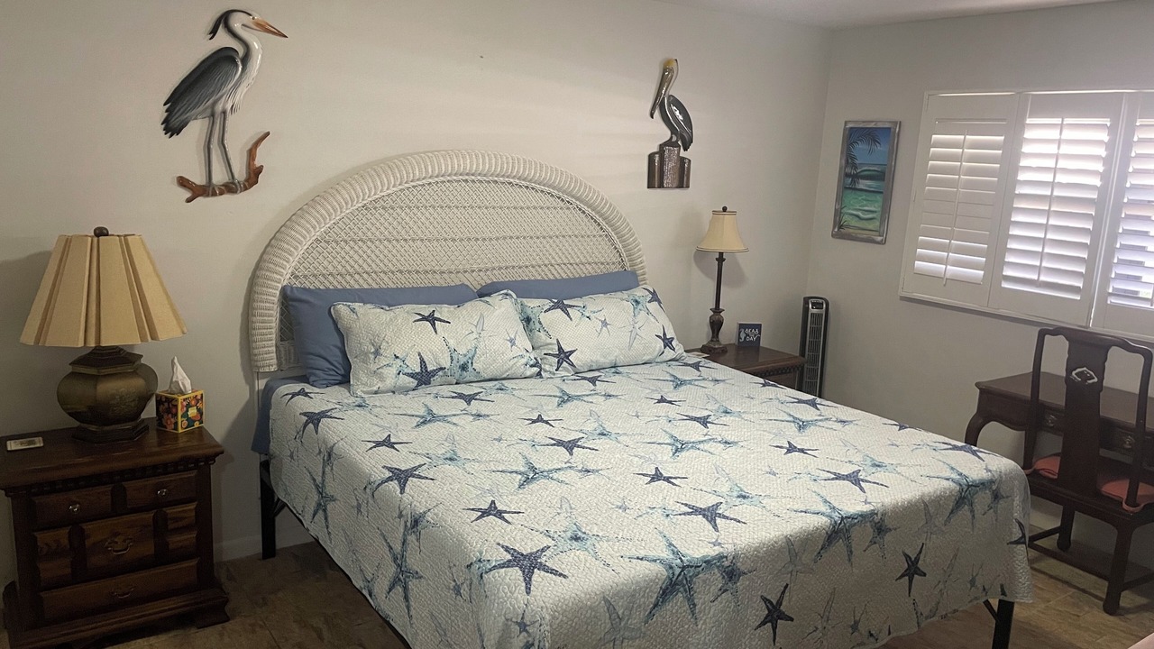 Photo of Bedroom in Convair Cove