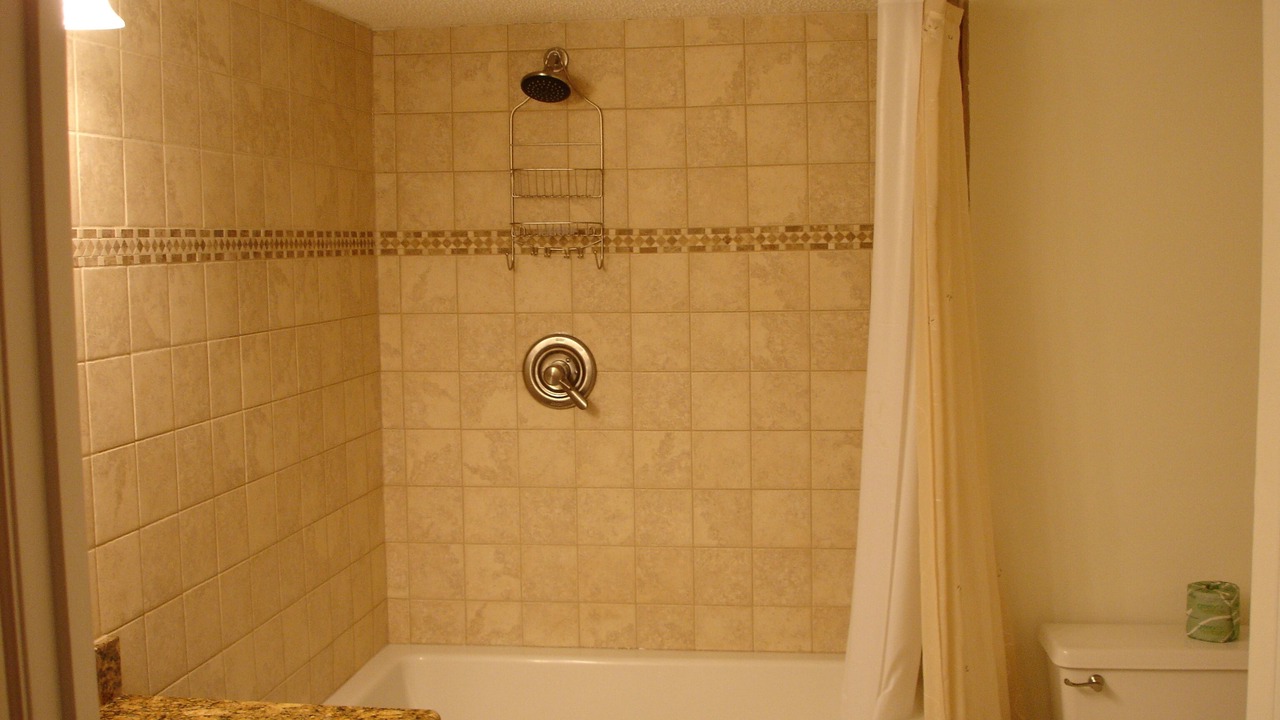 Photo of Bathroom in Garden City
