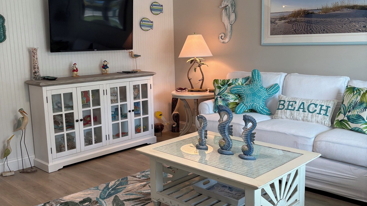 Photo of Livingroom in Holmes Beach