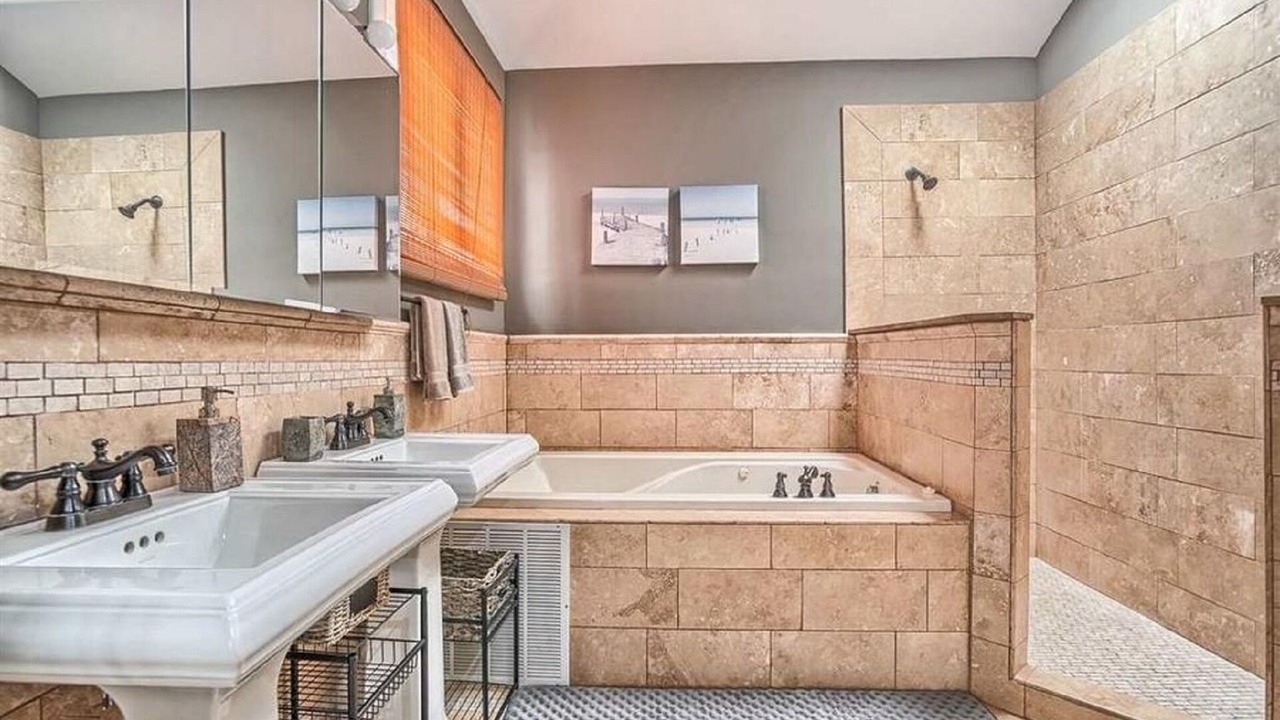 Photo of Bathroom in Wildwood