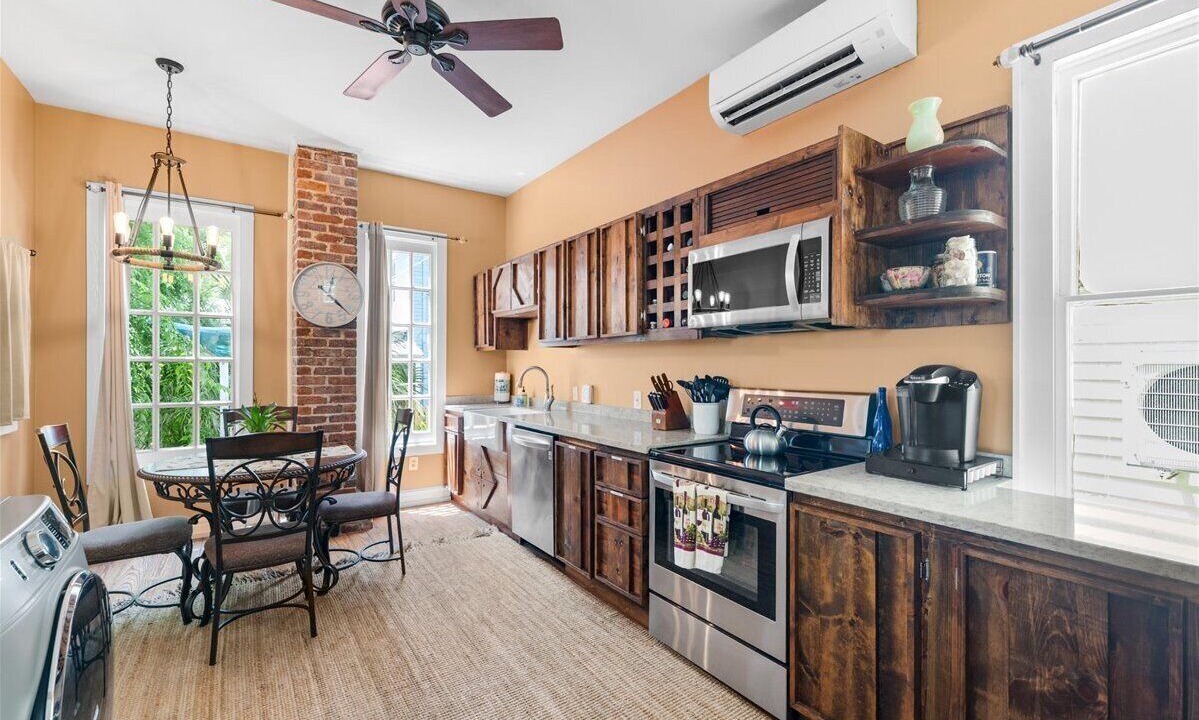 Photo of Kitchen in Downtown Historic District