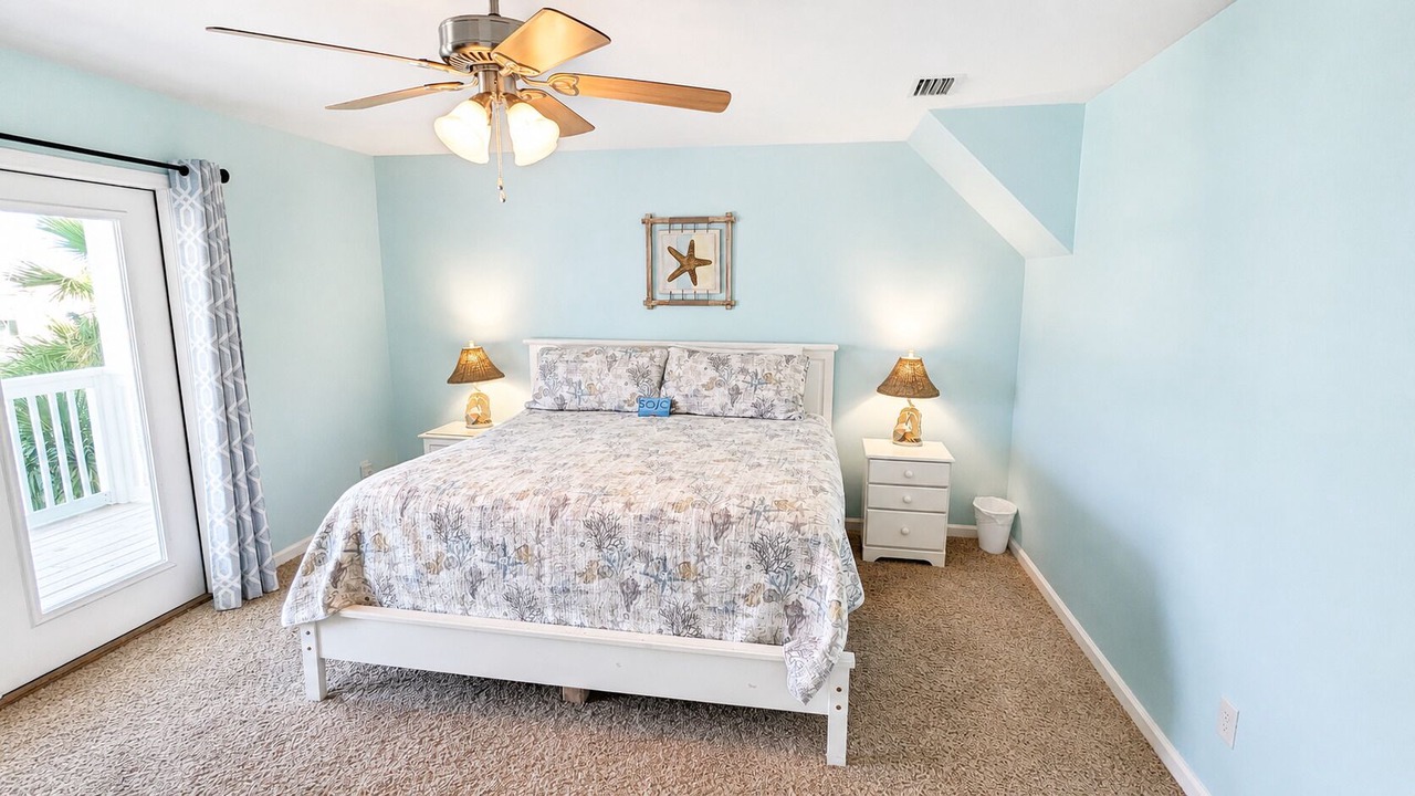 Photo of Bedroom in Crescent Beach