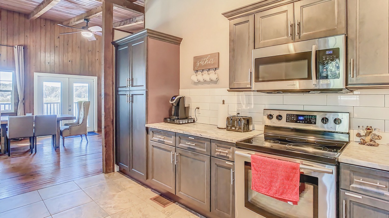 Photo of Kitchen in Dade City
