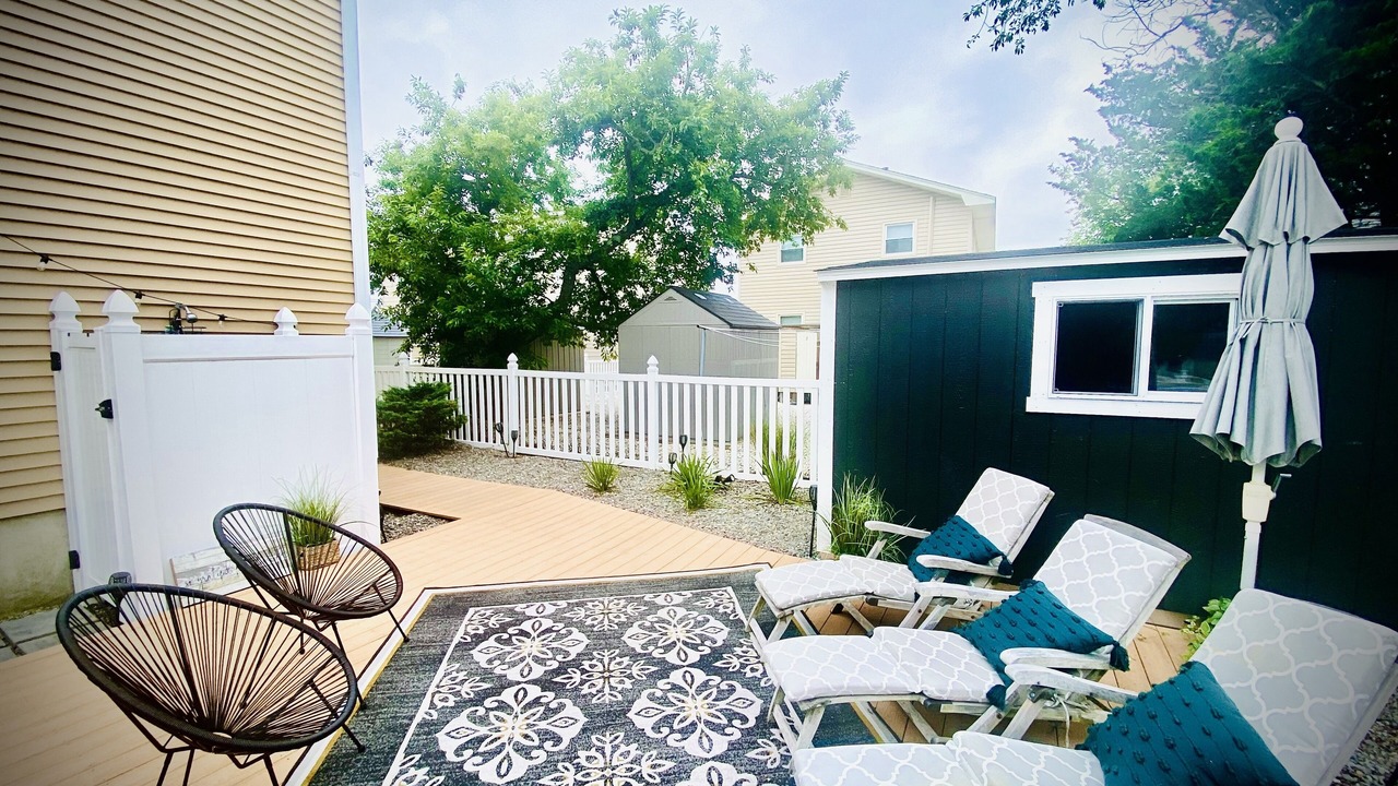 Photo of Outdoor in Avalon