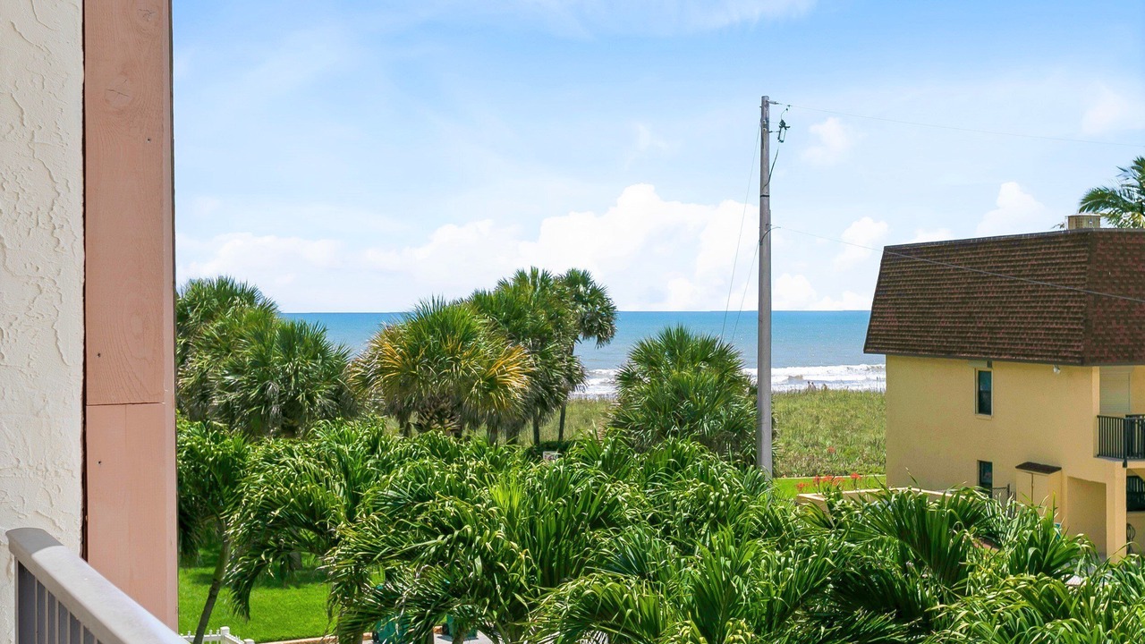 Photo of Patio Balcony in Avon By The Sea