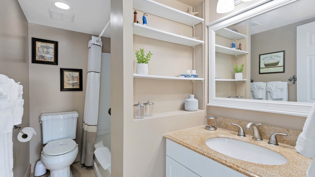 Photo of Bathroom in Avon By The Sea