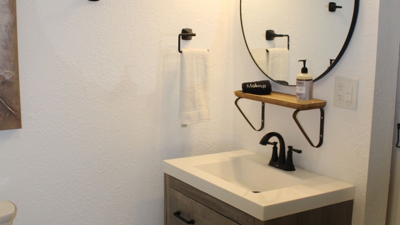 Photo of Bathroom in Bay Esplanade