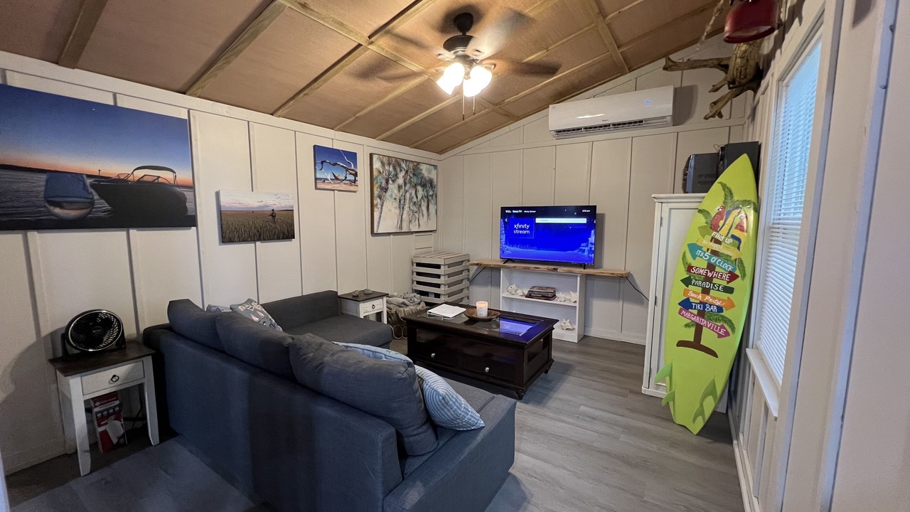 Photo of Livingroom in Northside