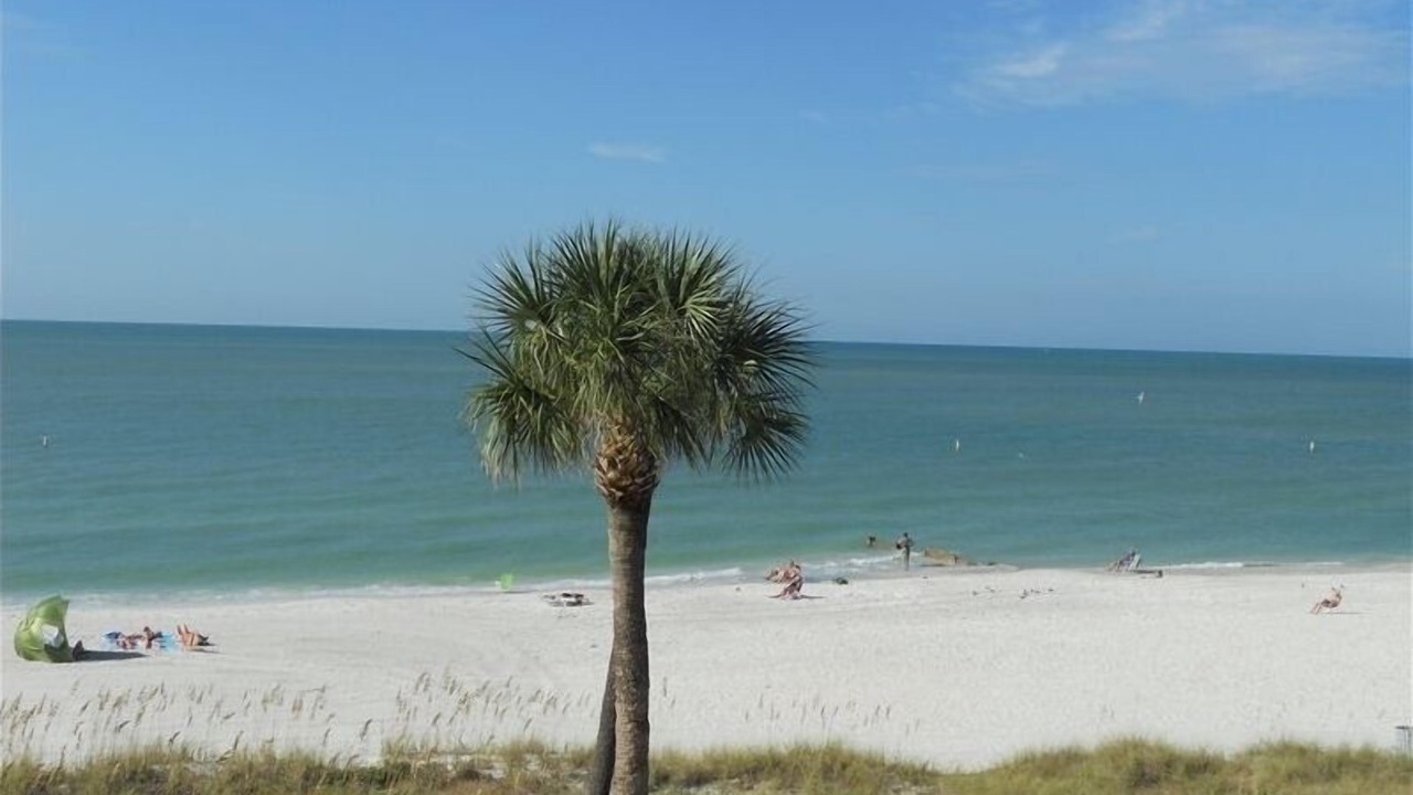Photo of Patio Balcony in Madeira Beach