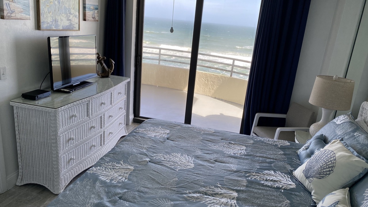 Photo of Bedroom in Daytona Beach Shores