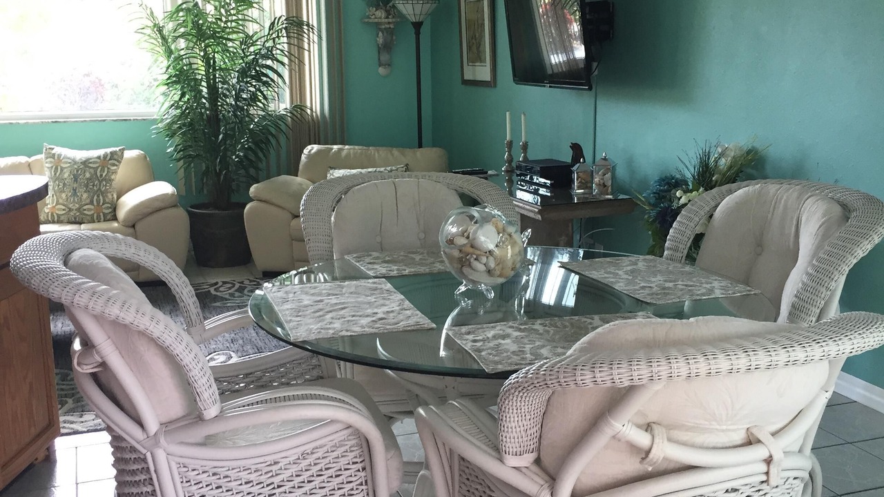 Photo of Bedroom in Anona