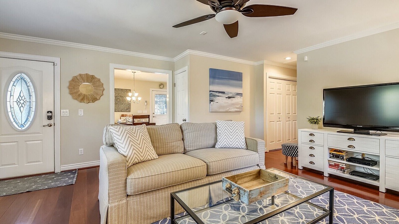 Photo of Bedroom in North Forest Beach
