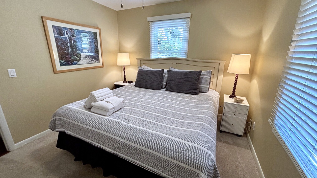 Photo of Bedroom in North Forest Beach