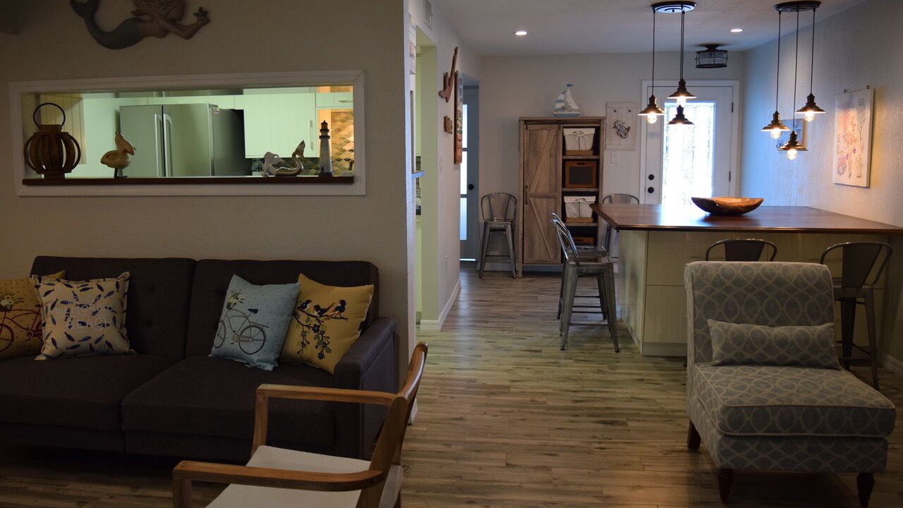 Photo of Livingroom in Bayview