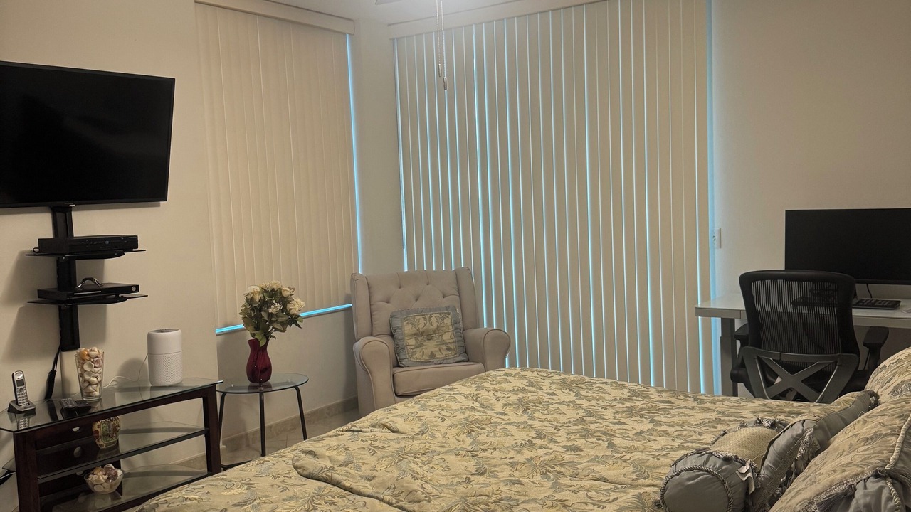 Photo of Bedroom in Sand Key