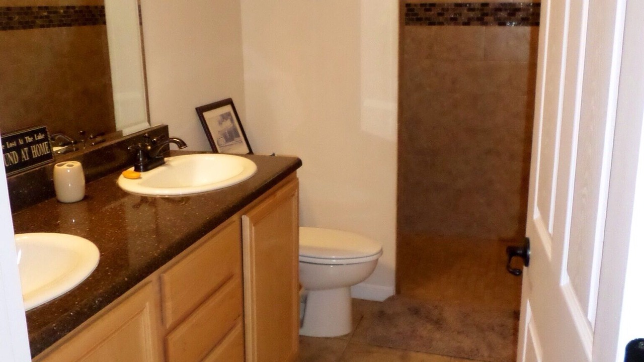 Photo of Bathroom in Hollister