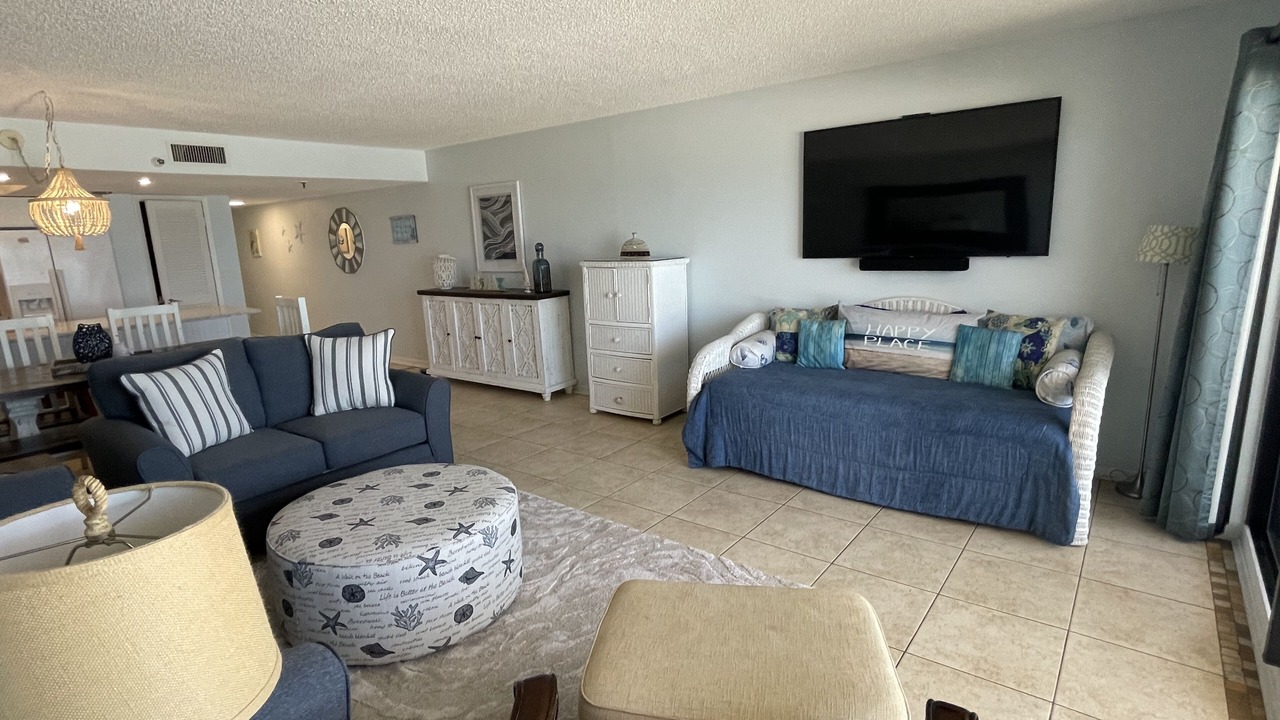 Photo of Livingroom in Indian Shores