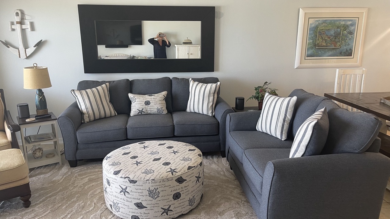 Photo of Livingroom in Indian Shores
