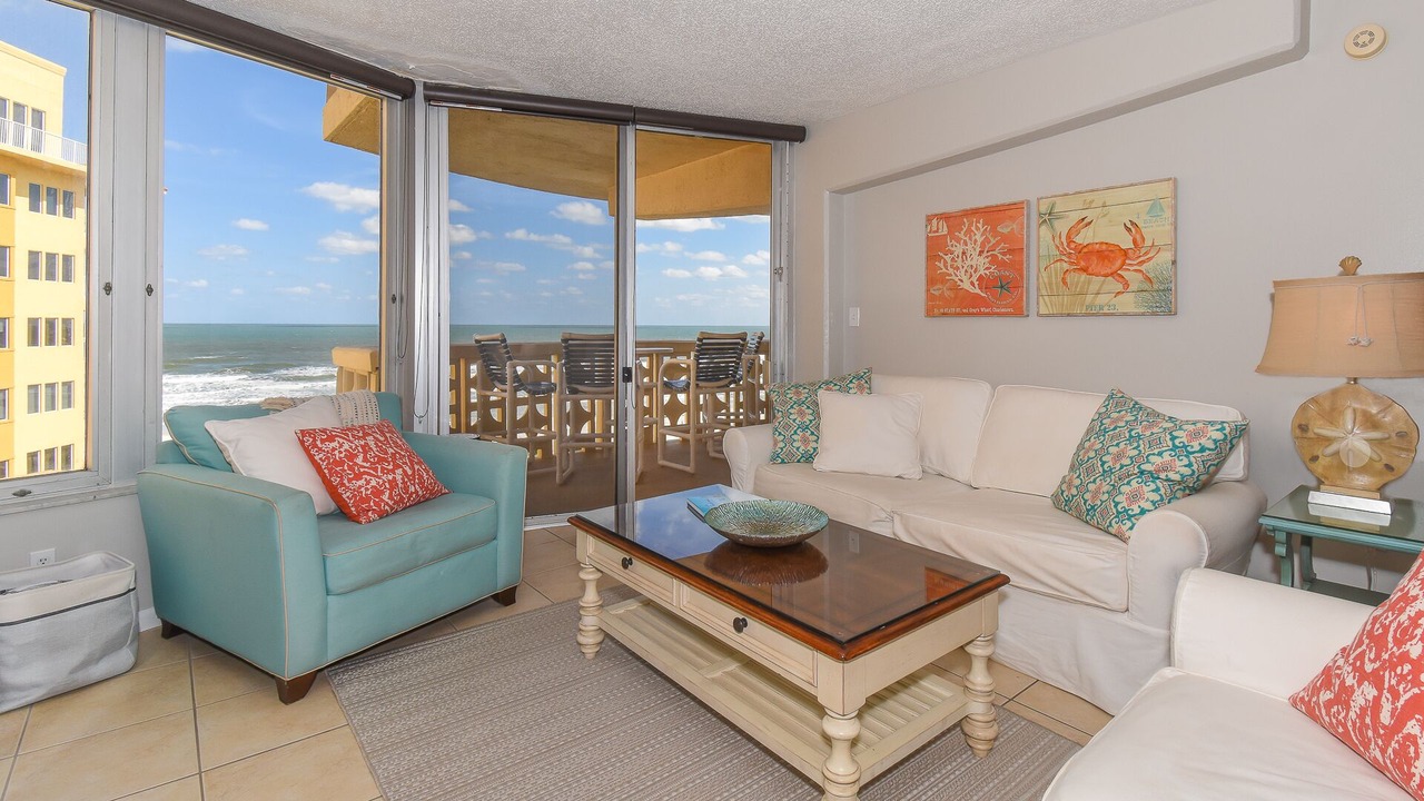 Photo of Livingroom in New Smyrna Beach