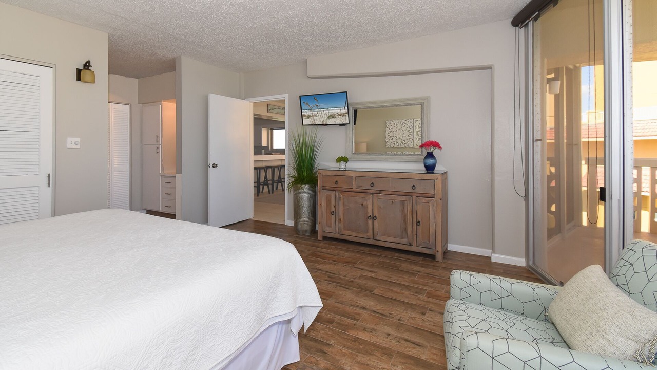 Photo of Bedroom in New Smyrna Beach
