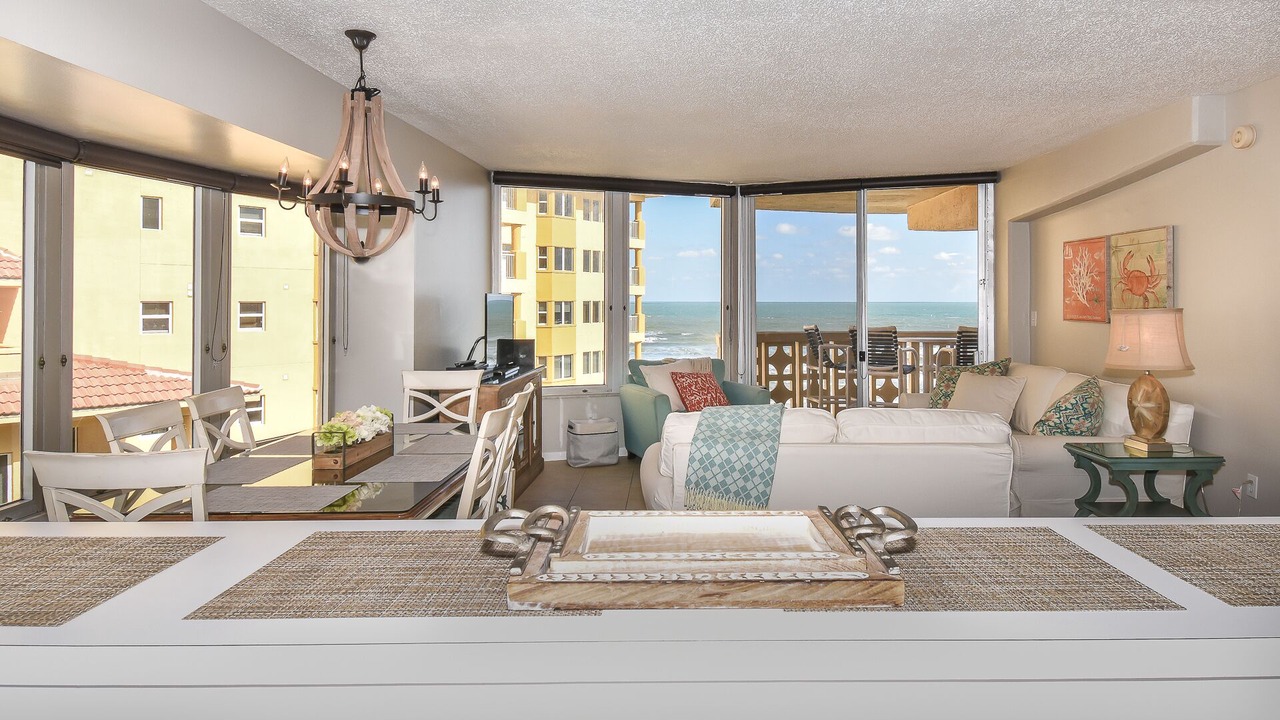 Photo of Livingroom in New Smyrna Beach