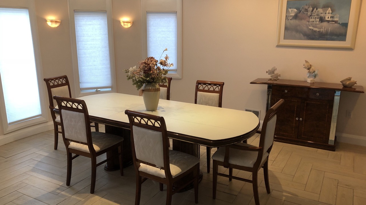Photo of Bedroom in Seaside Heights
