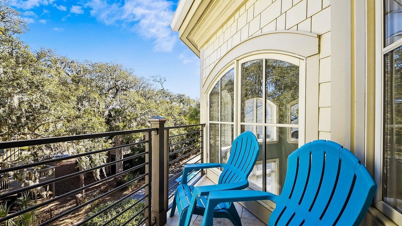 Photo of Patio Balcony in North Forest Beach