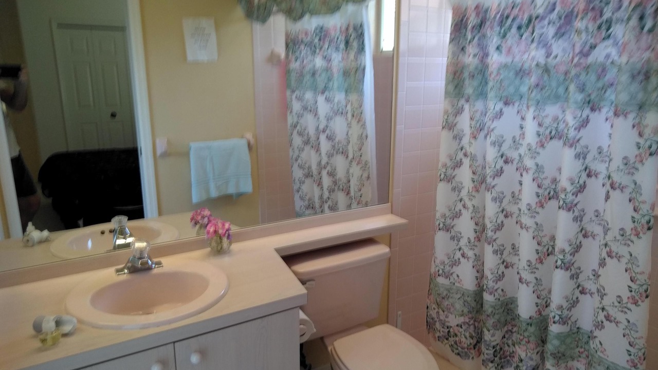 Photo of Bathroom in Brooksville